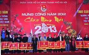 Young Hanoians celebrate 2012 achievements - ảnh 1